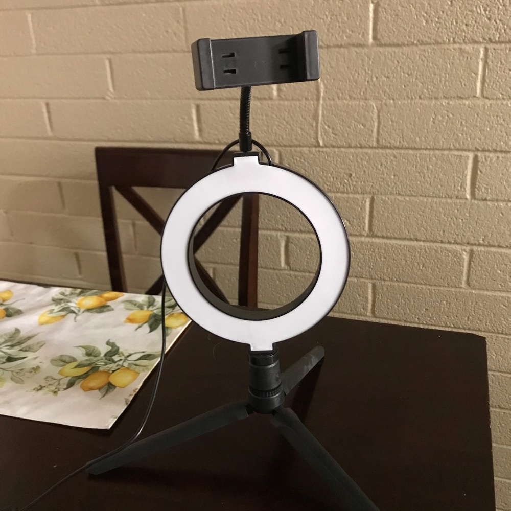 RING OF LIGHT
